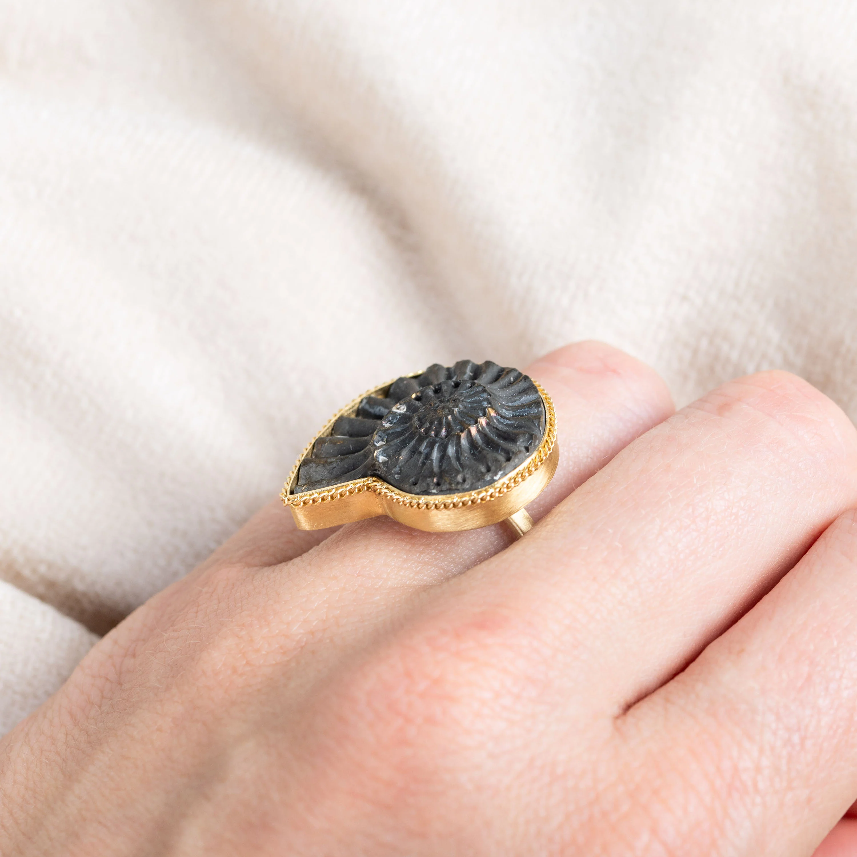 Small Pyritized Ammonite Negative 18k One-of-a-Kind Ring - Image 3