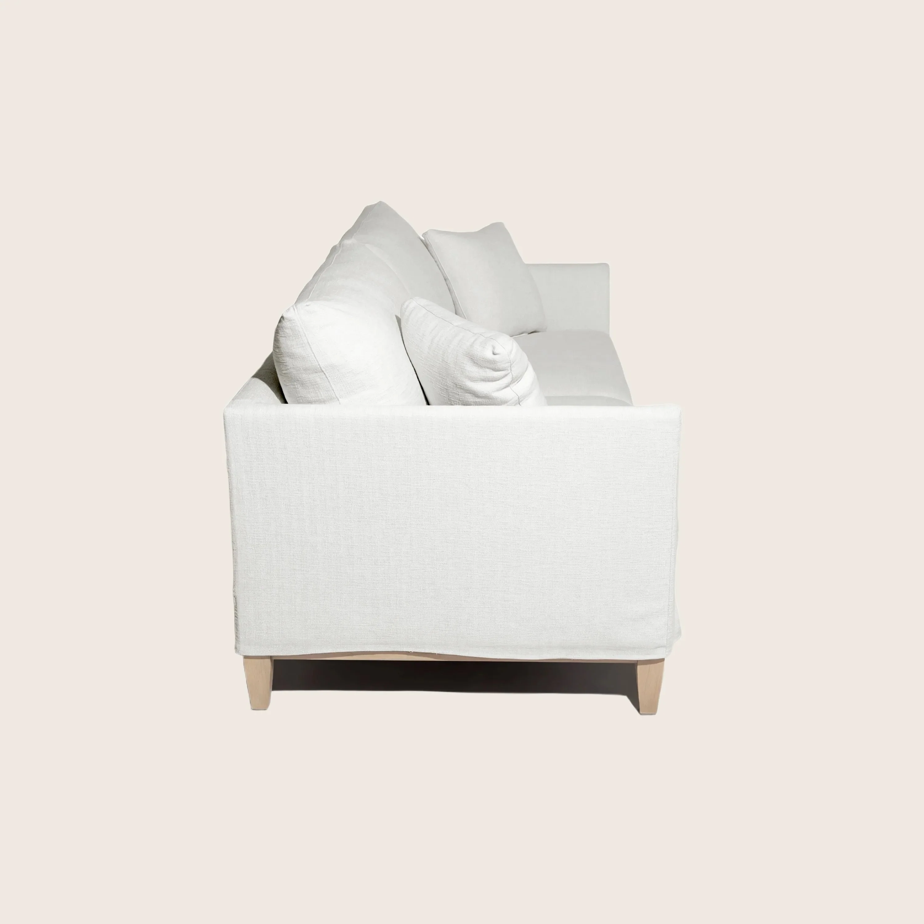 South Hampton Slipped Sofa - Image 22