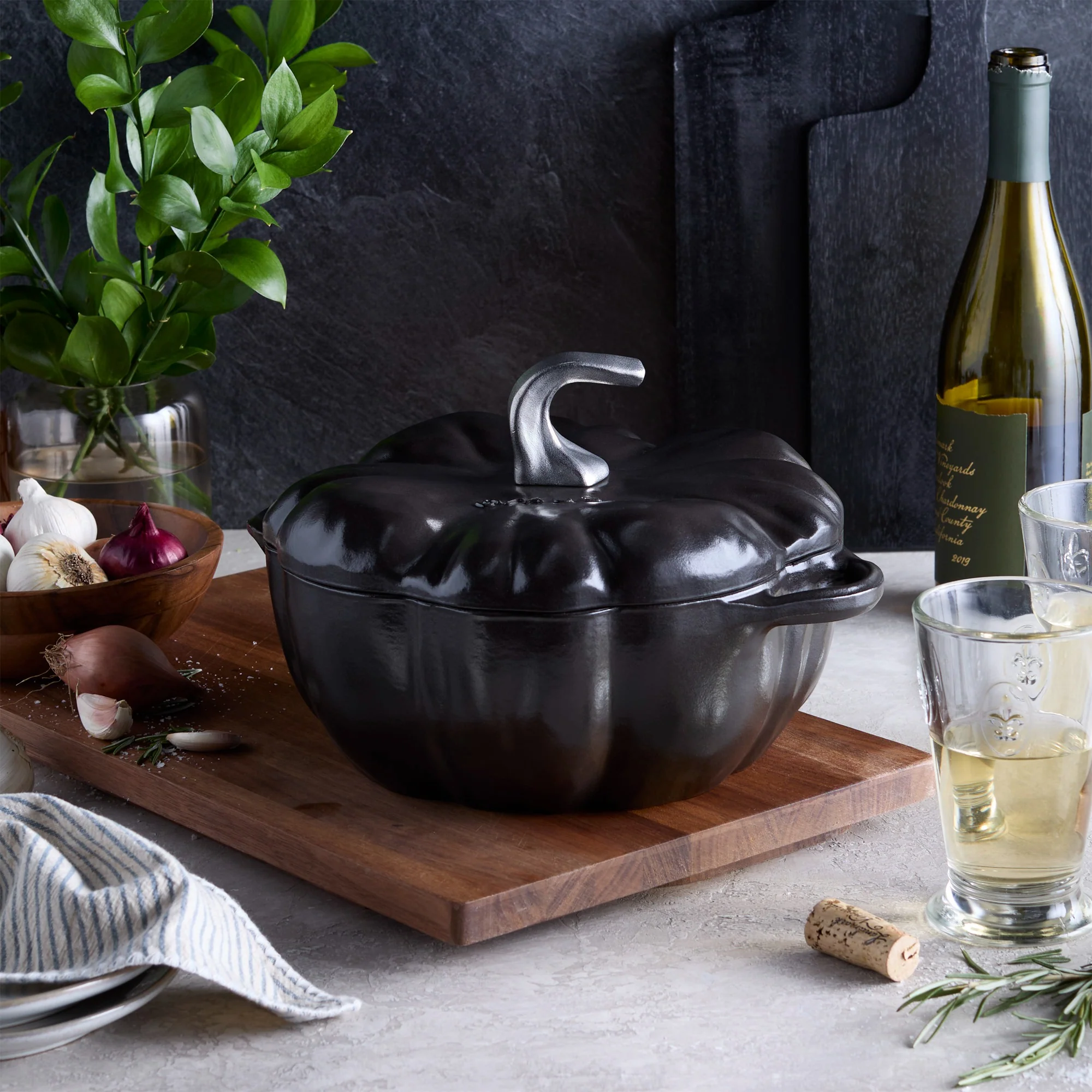 3.5 qt Pumpkin Dutch Oven - Image 20