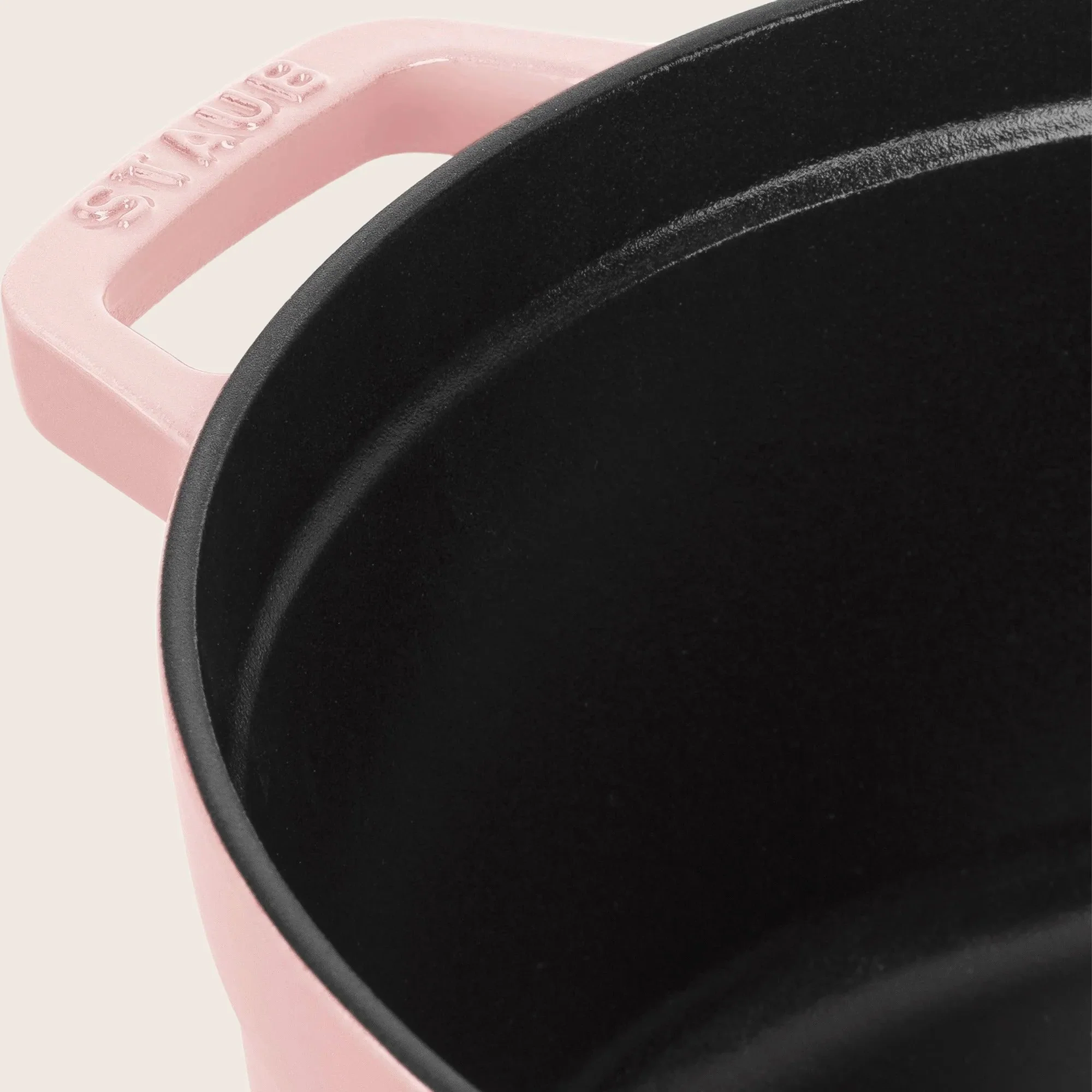 7 qt Round Dutch Oven - Image 8