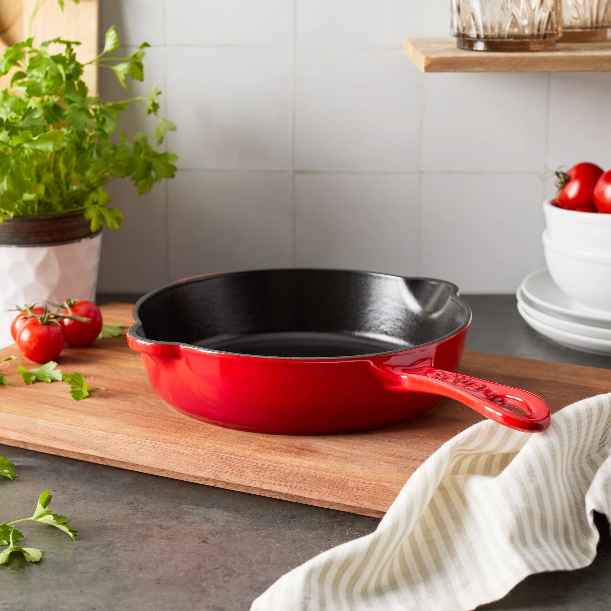 8.5 inch Traditional Deep Skillet - Image 42