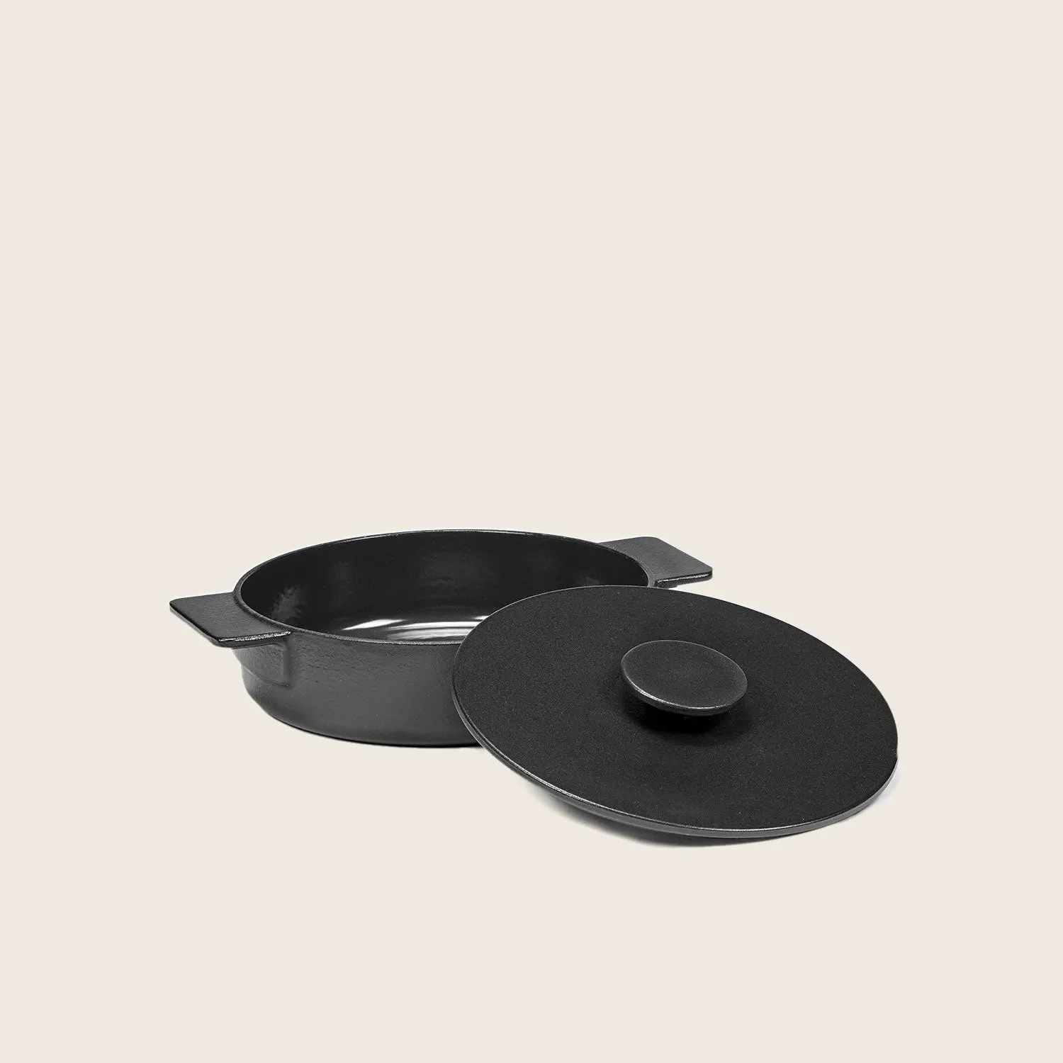 Surface Cast Iron Casserole - Image 5