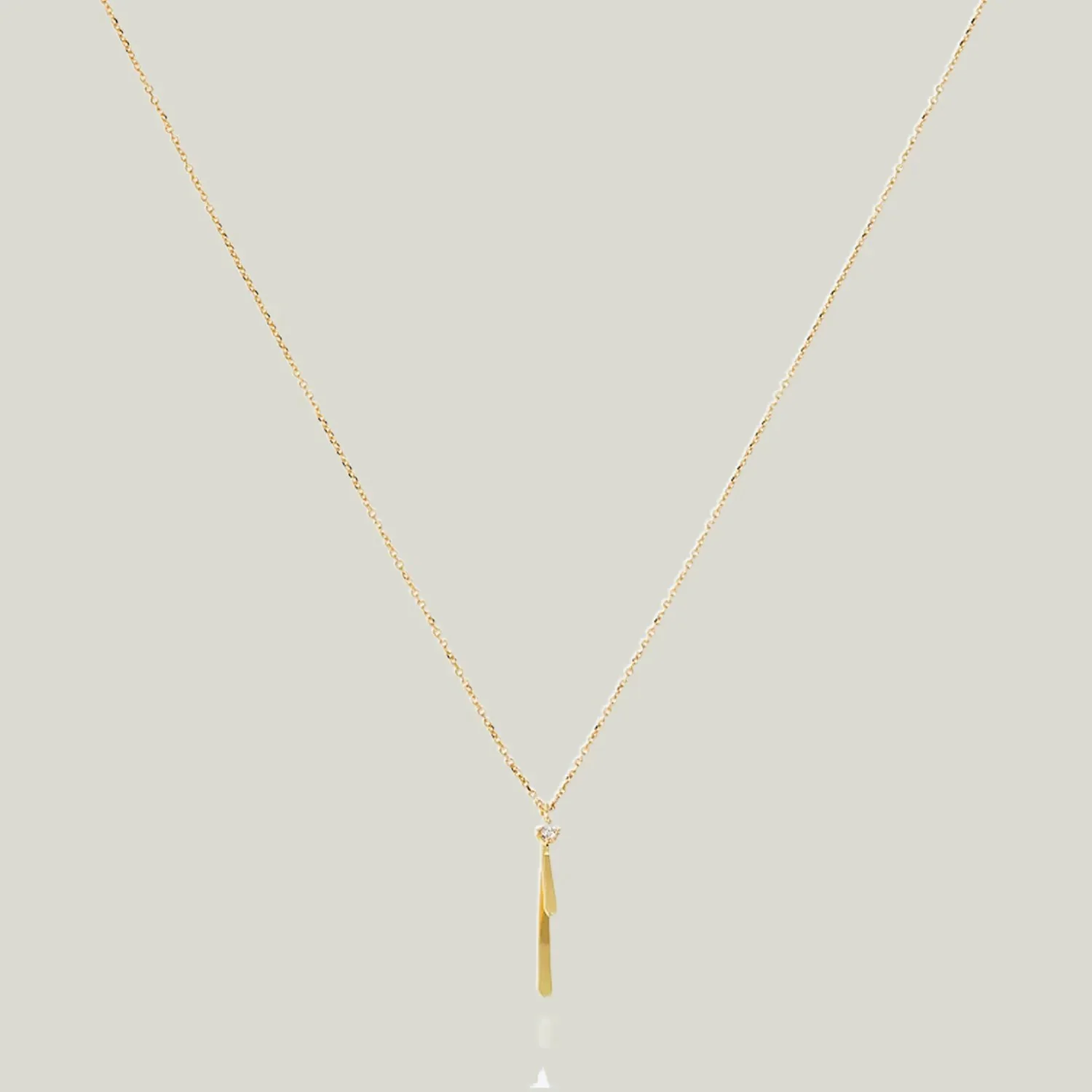 Sycamore Diamond and Bar Necklace - Image 3