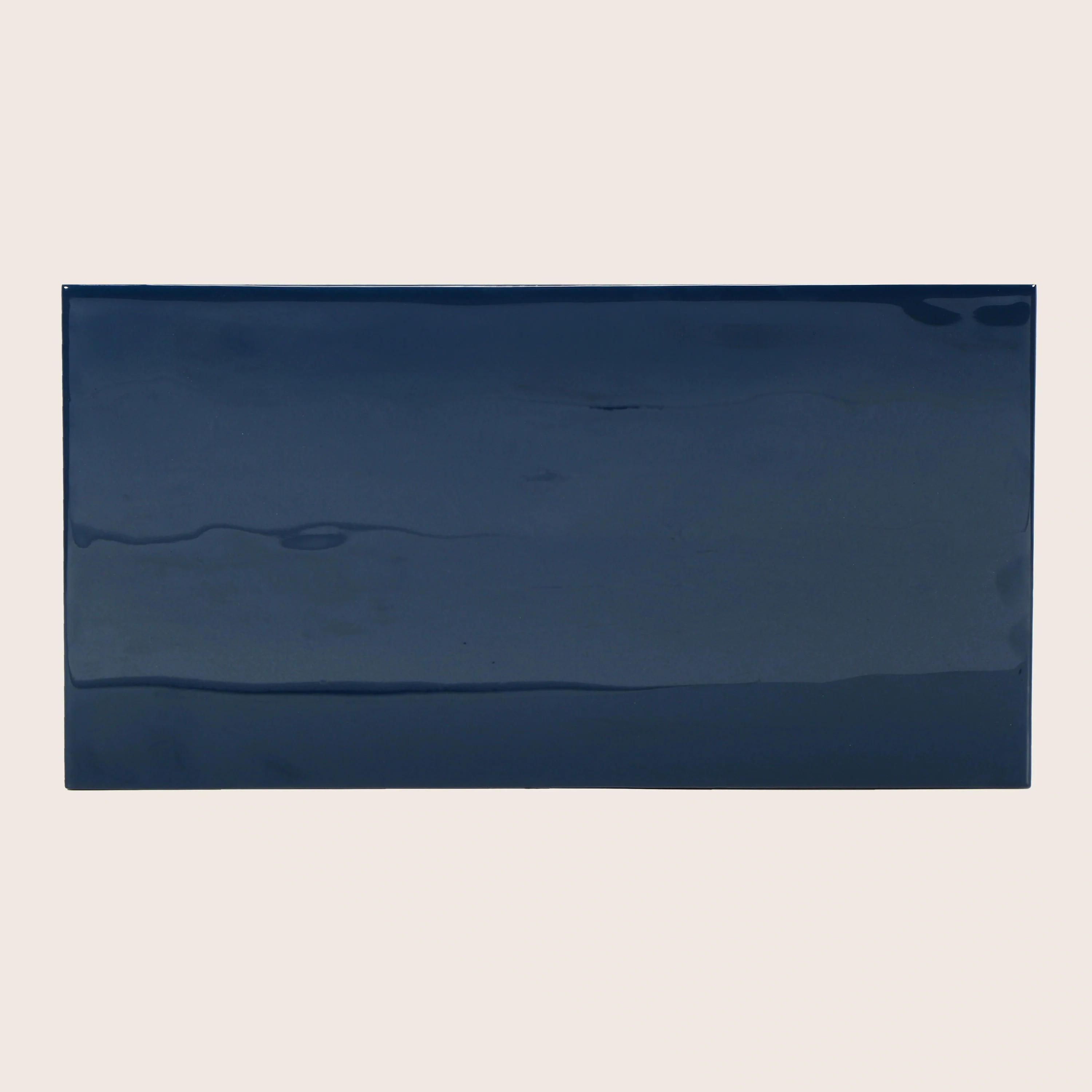 Tanu Enamel C-Table - Image 17