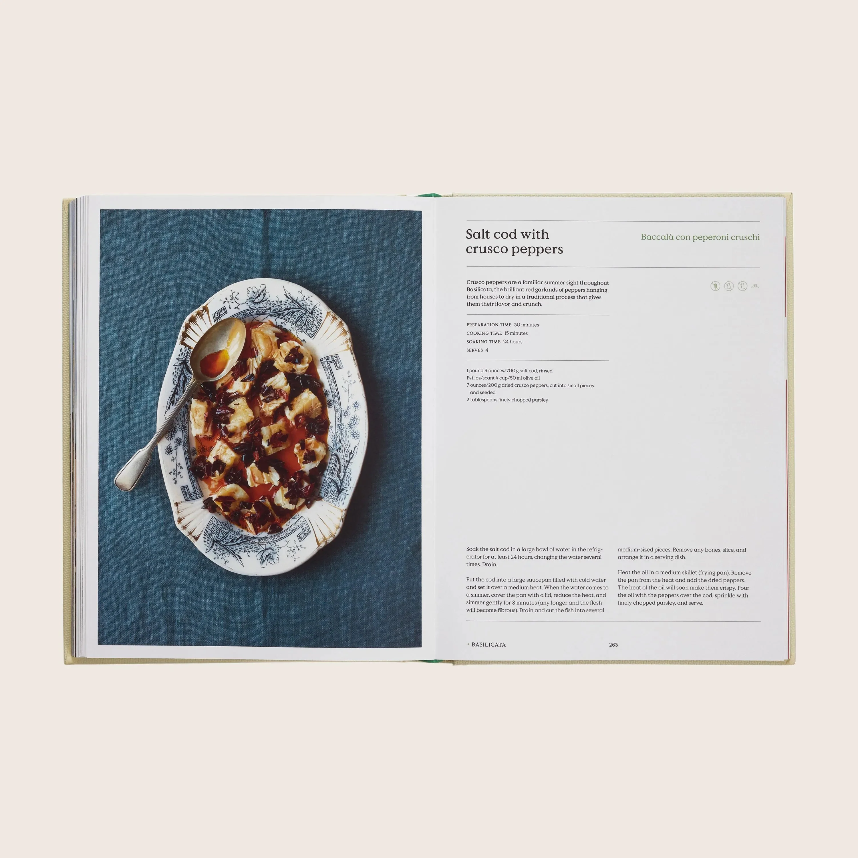 The Regional Italian Cookbook: Recipes from The Silver Spoon - Image 4