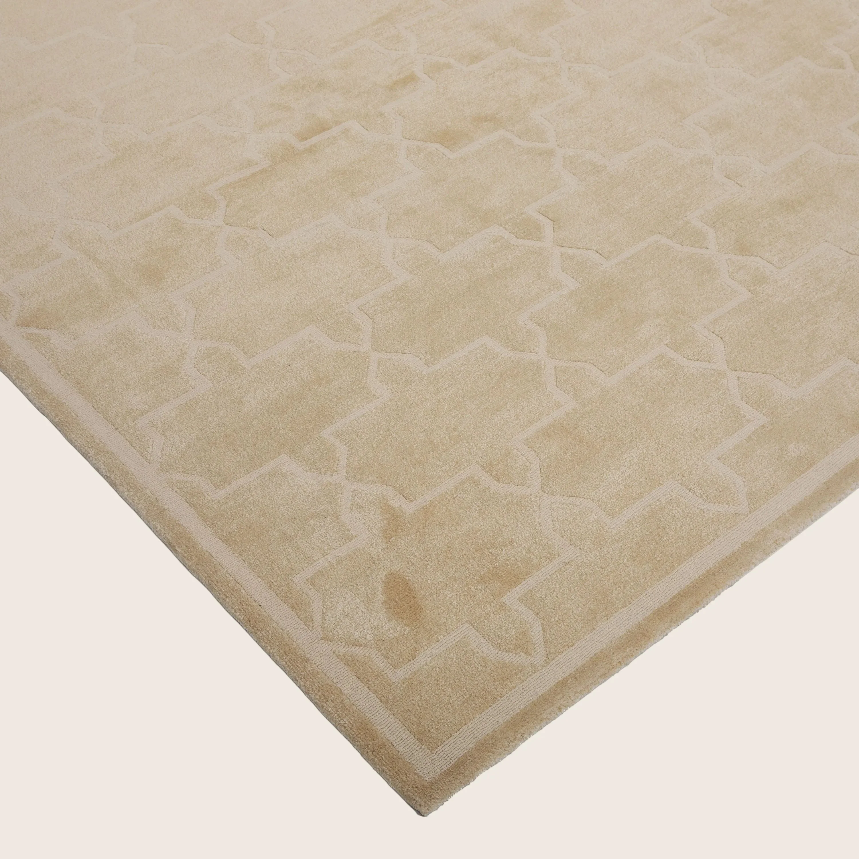 Cream Tibetan Traditional Wool Rug - 9'1" x 12'1" - Image 3