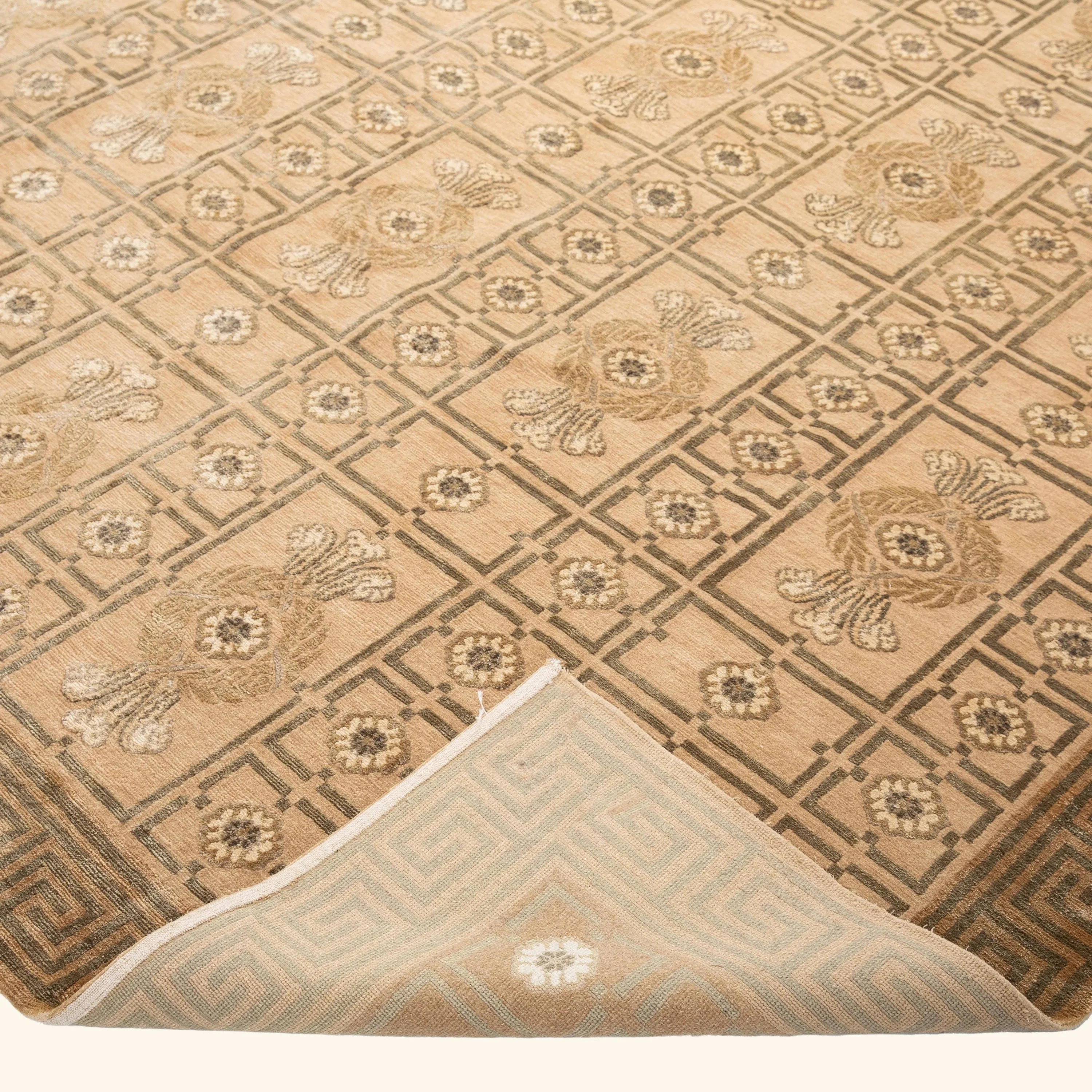 Beige Tibetan Traditional Wool Silk Blend Rug - 8'1" x 9'9" - Image 4