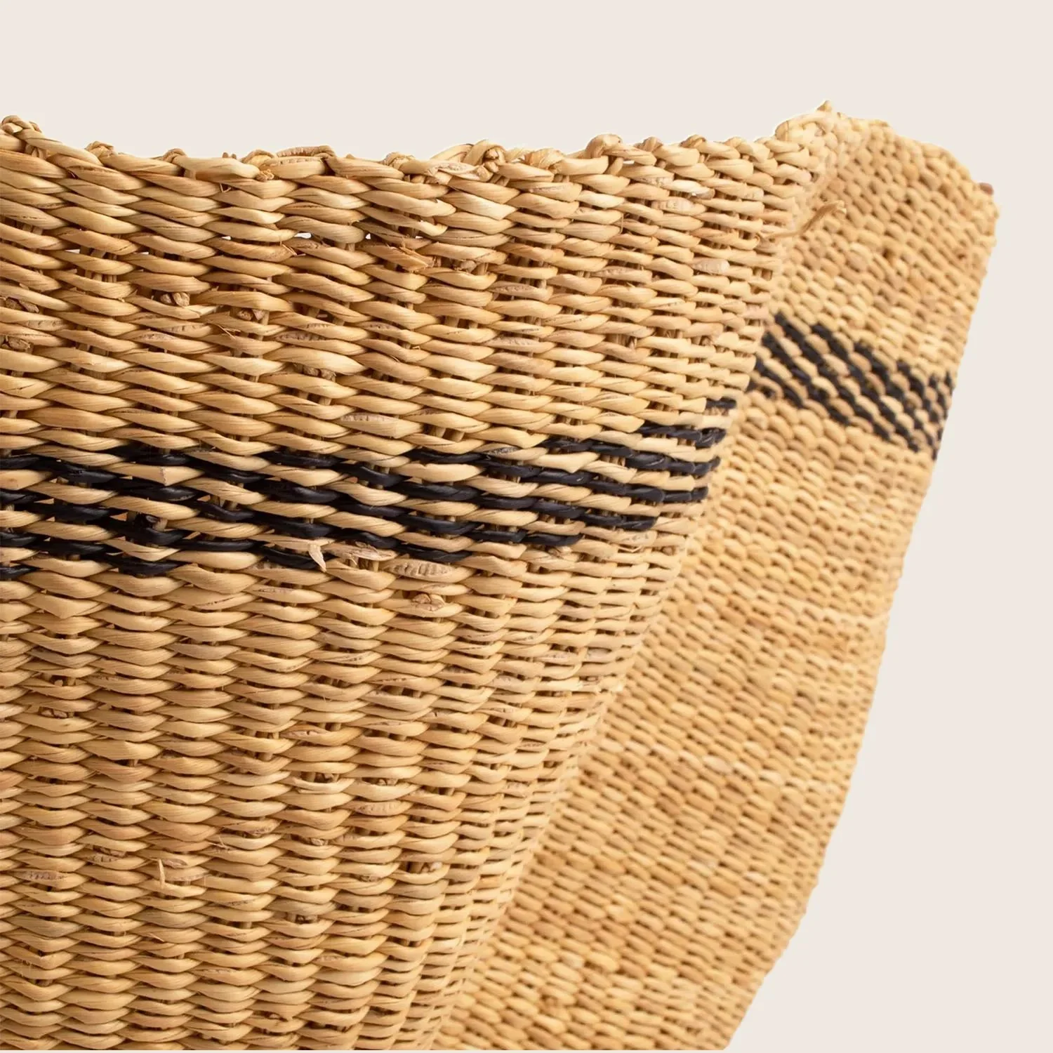 Town Square Wavy Basket - Image 3