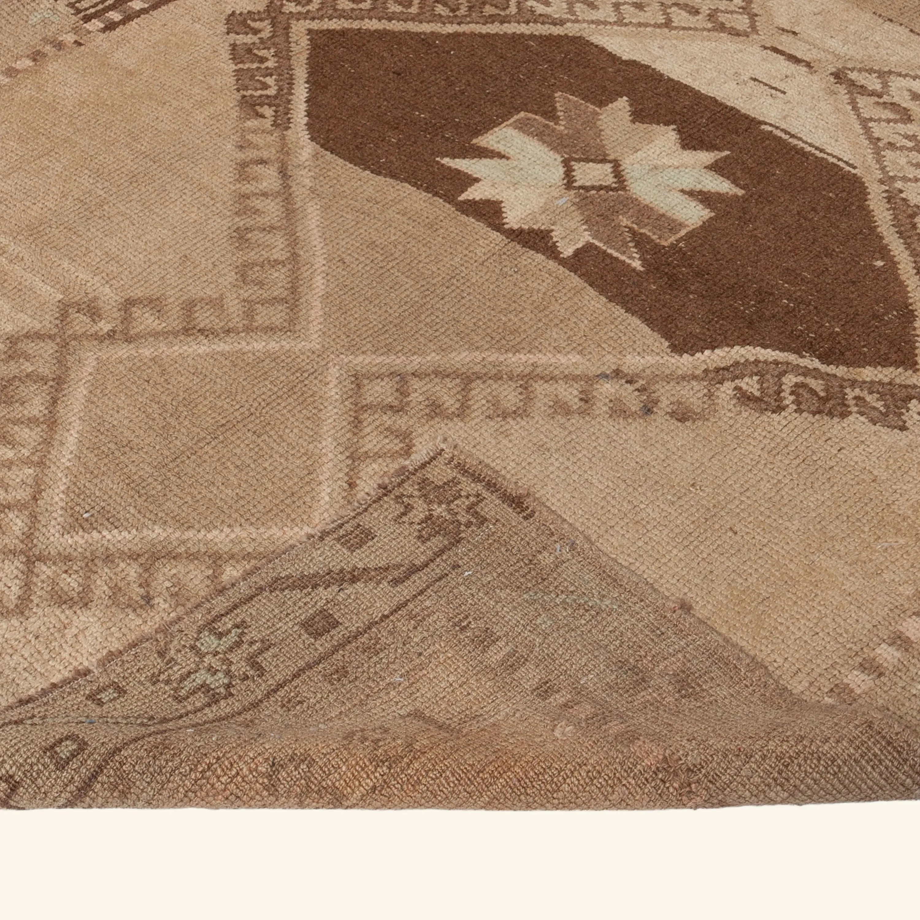 Brown Traditional Wool Runner - 3'11" x 9'6" - Image 4