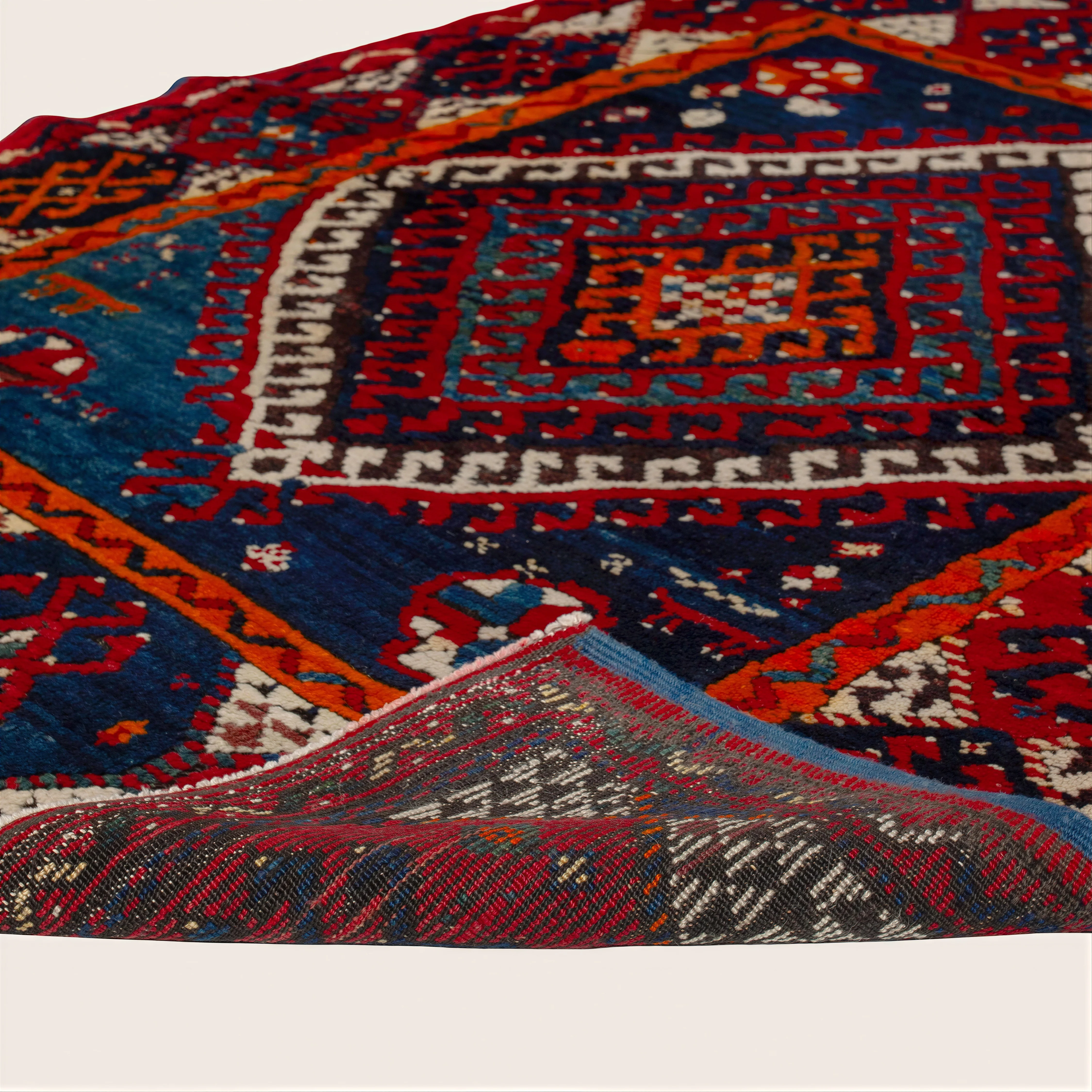 Red Vintage Traditional Wool Rug - 4' x 5'2" - Image 4