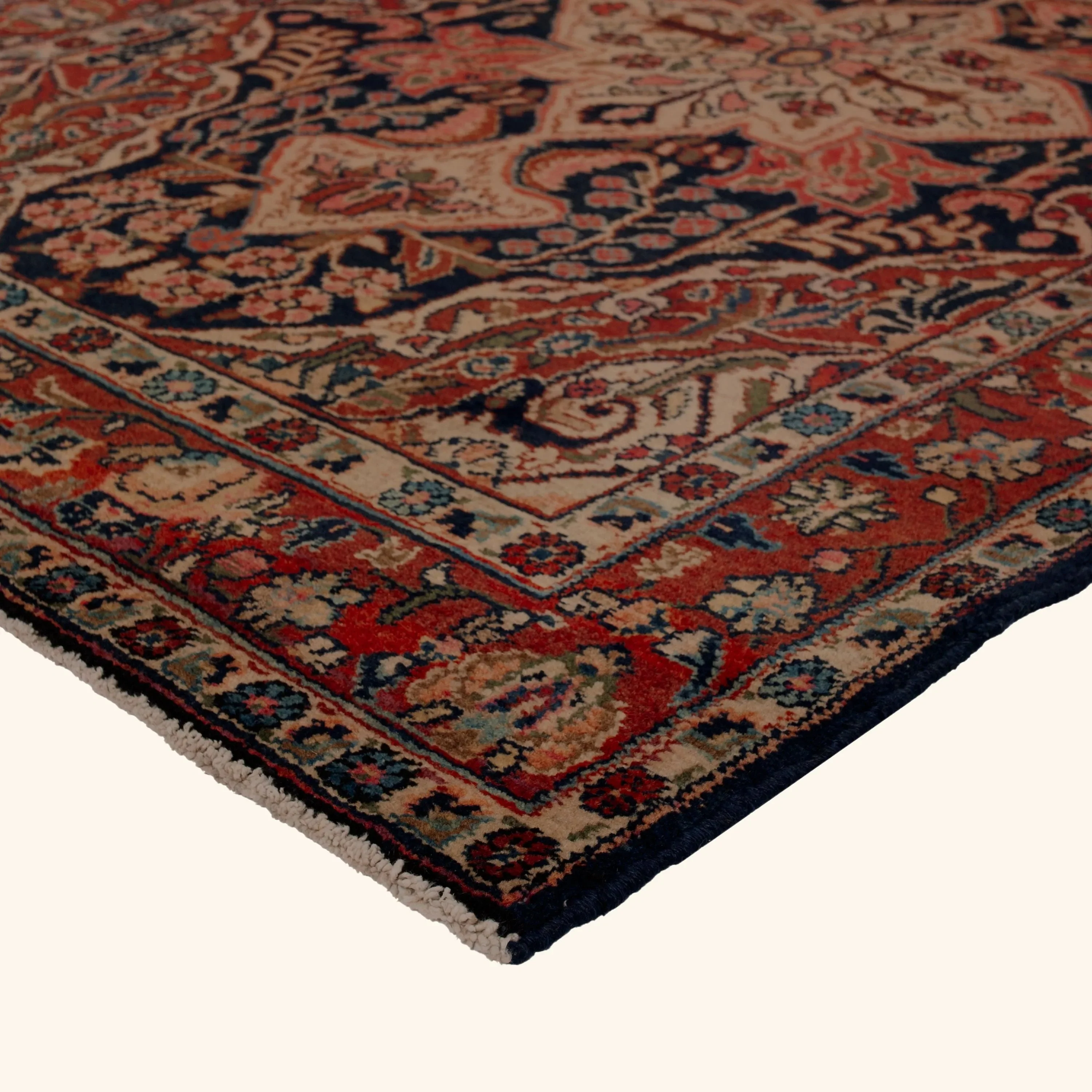 Vintage Traditional Wool Persian Rug - 4'2" x 6'4" - Image 3