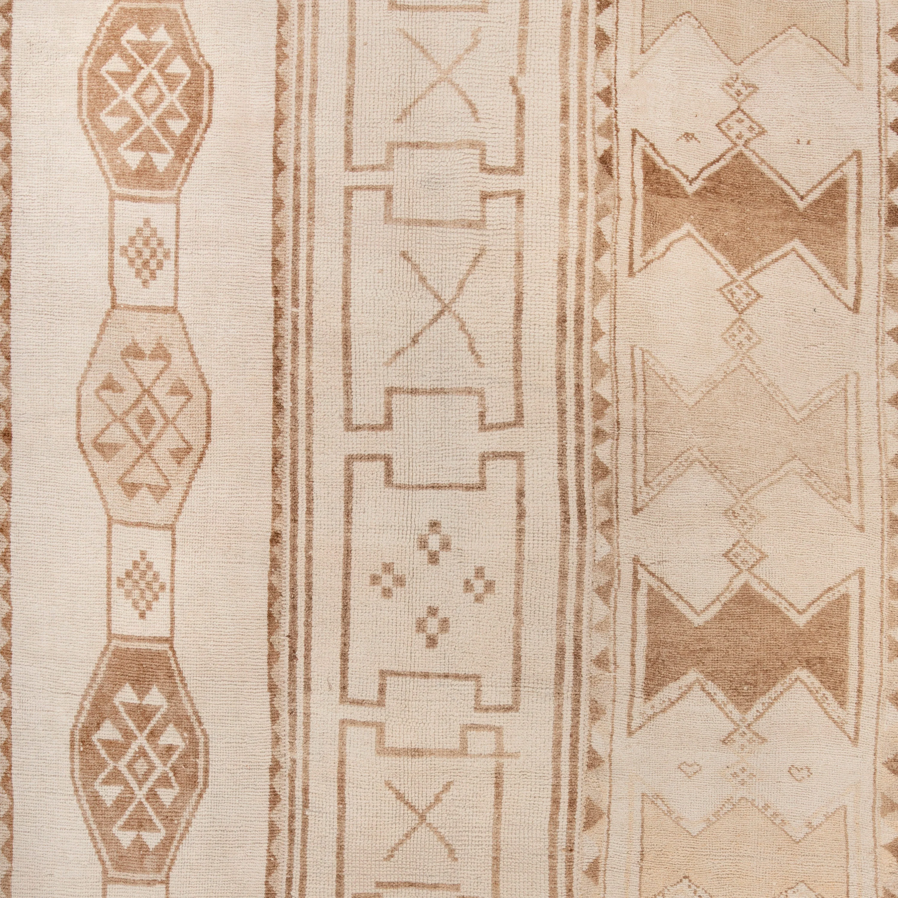 Brown Multicolored Traditional Turkish Wool Rug - 9'2'' x 10'11'' - Image 2