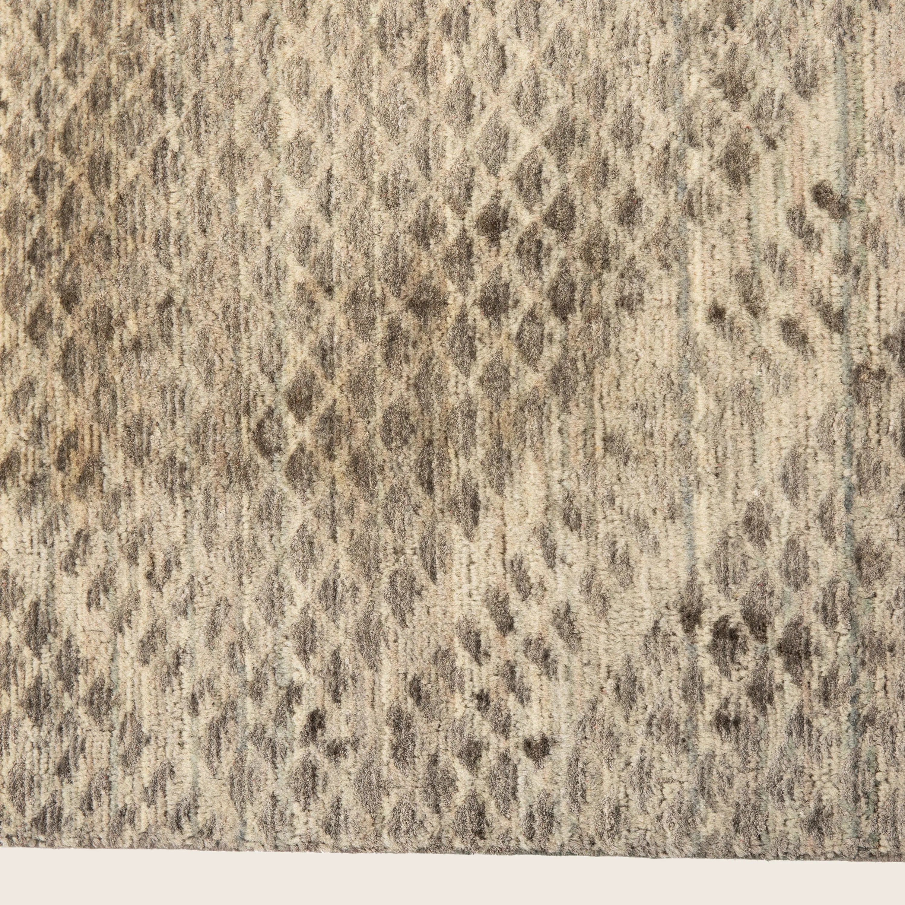 Brown Alchemy Transitional Silk Wool Blend Runner - 02'10" x 09'06" - Image 5