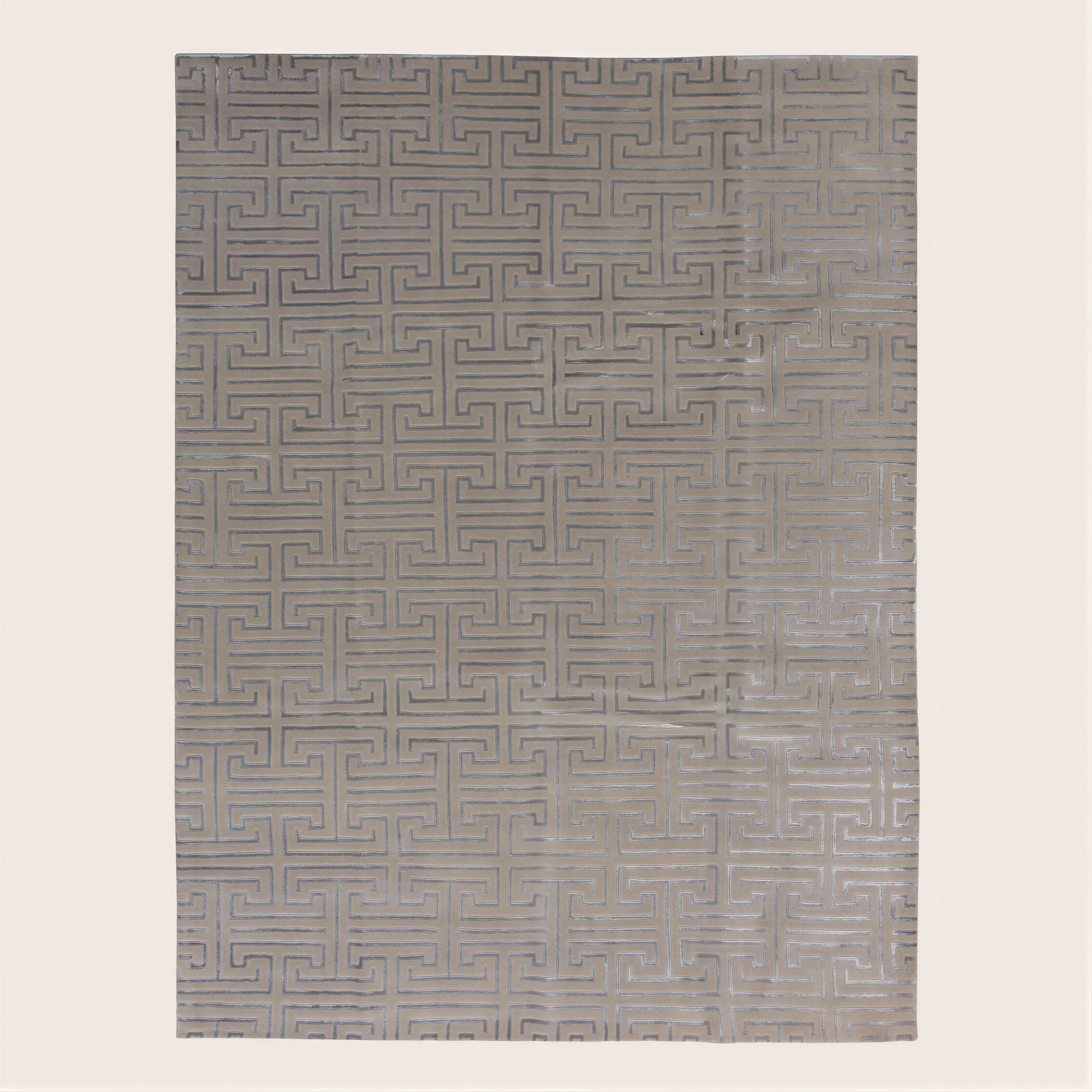 Grey Transitional Wool Art Silk Blend Rug - 7'10" x 10'4"
