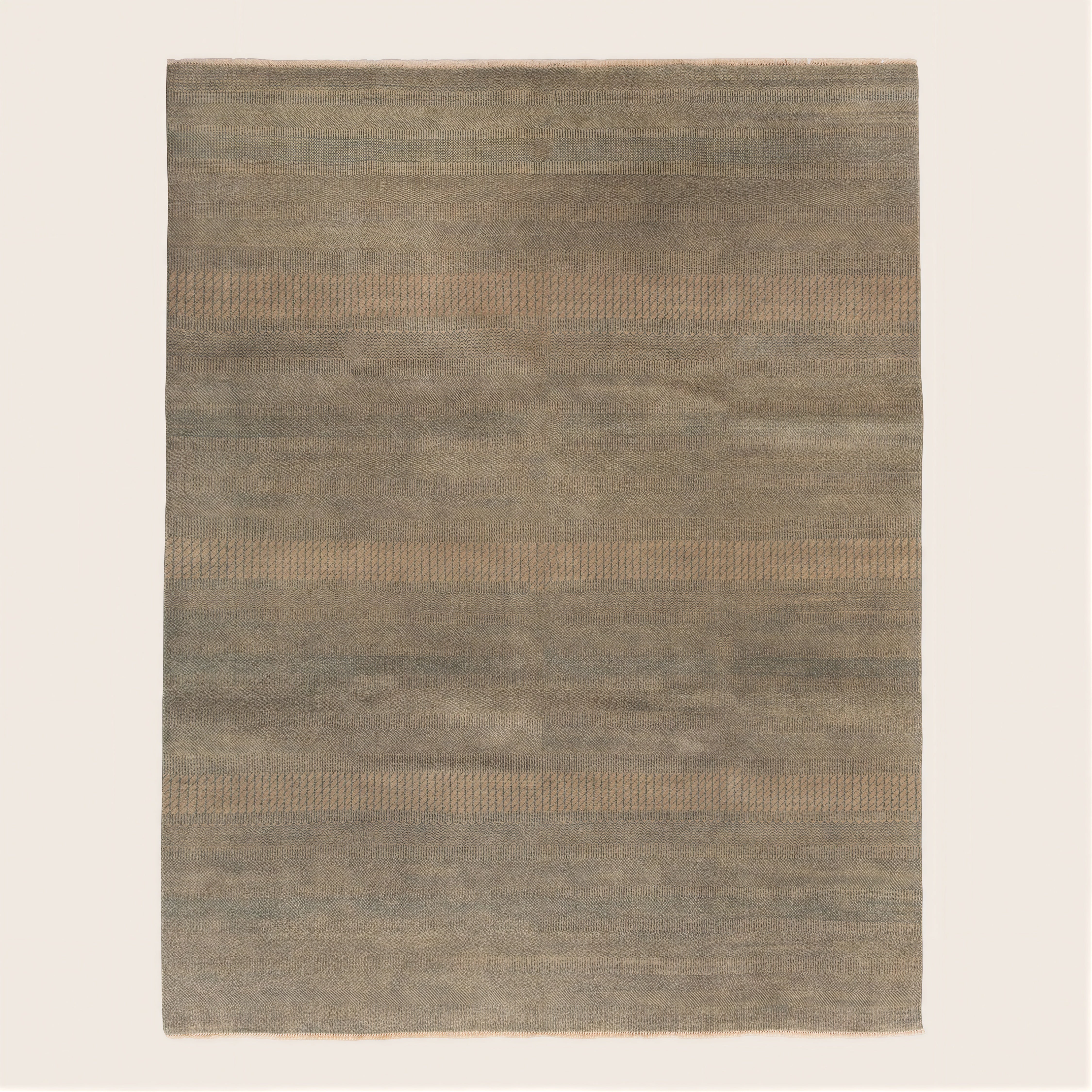 Natural Transitional Wool Art Silk Blend Rug - 7'10" x 9'10"