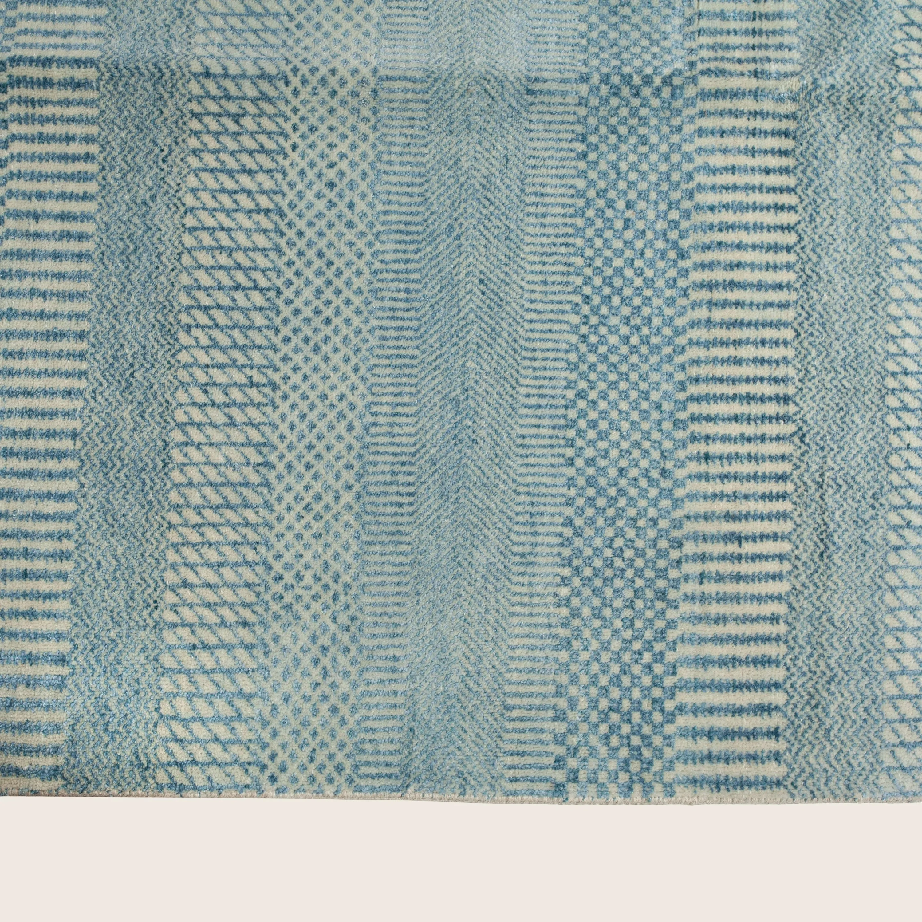 Sky Transitional Wool Art Silk Blend Rug - 8' x 10'1" - Image 5