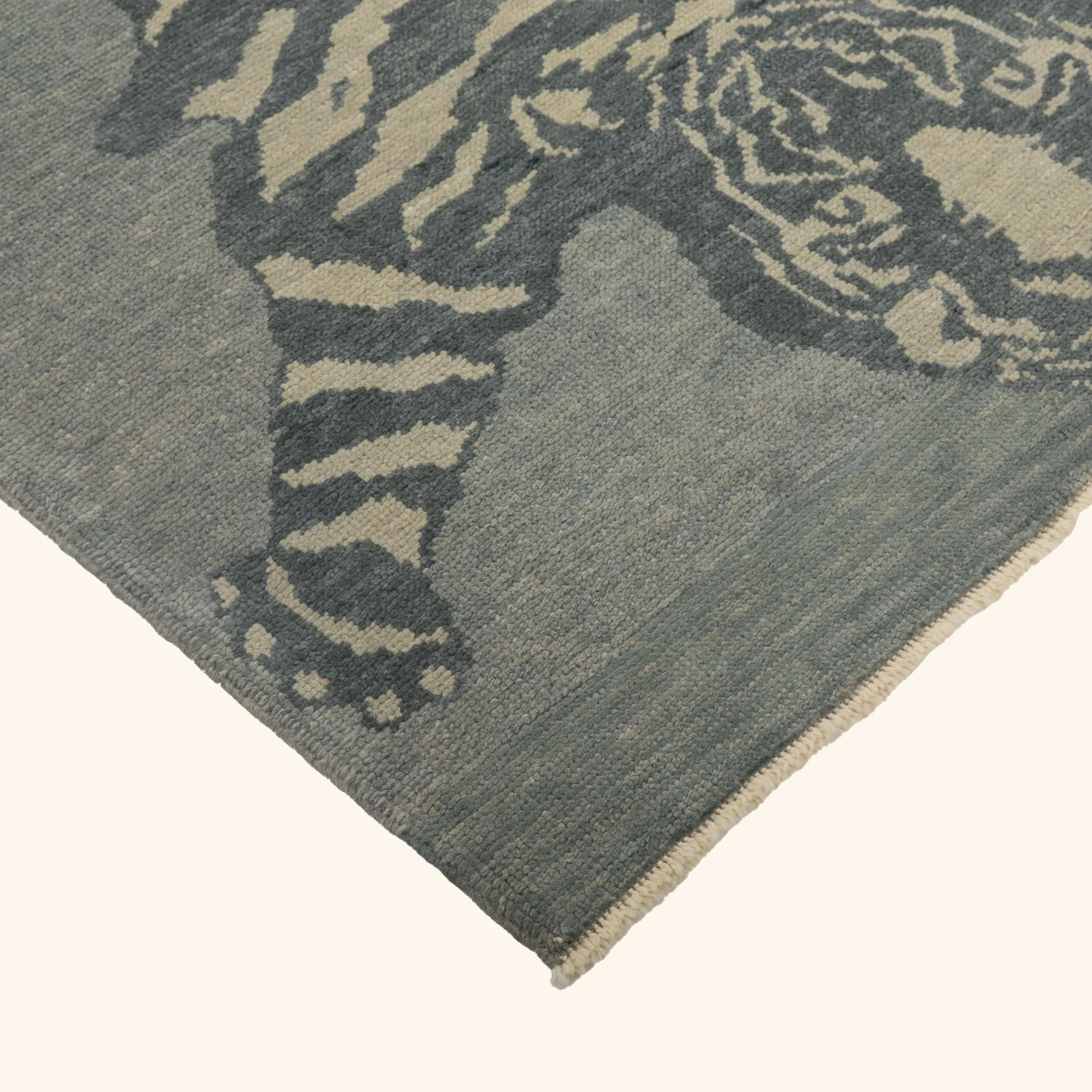 Grey Tiger Modern Turkish Wool Rug - 4'9" x 6'7" - Image 3