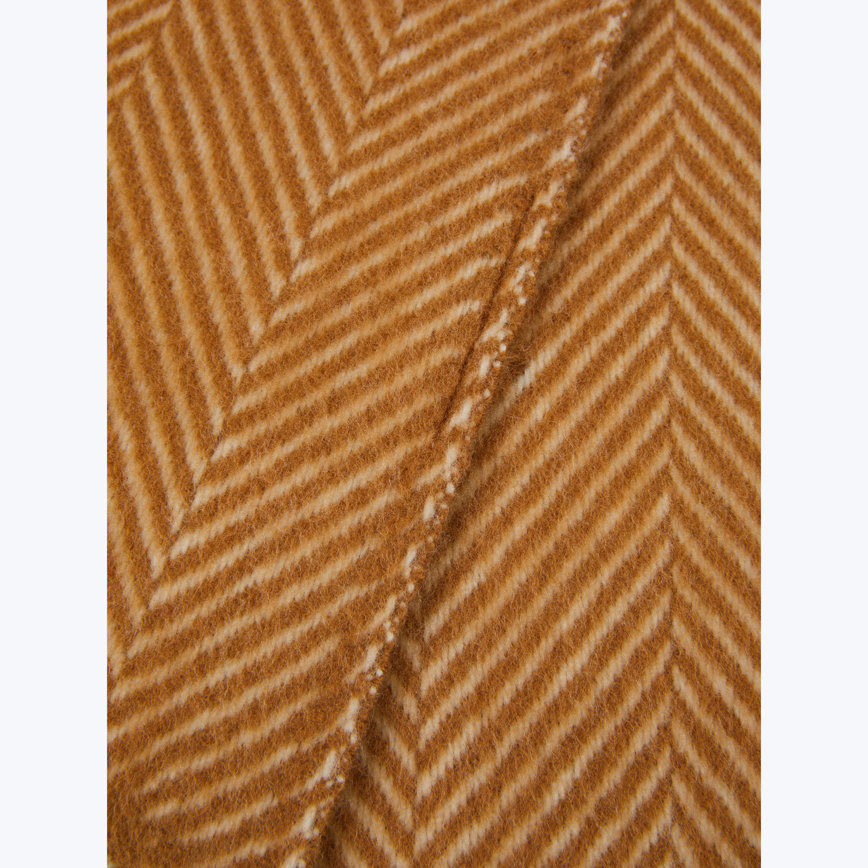 Uruguay Maxi Organic Wool Throw - Image 10