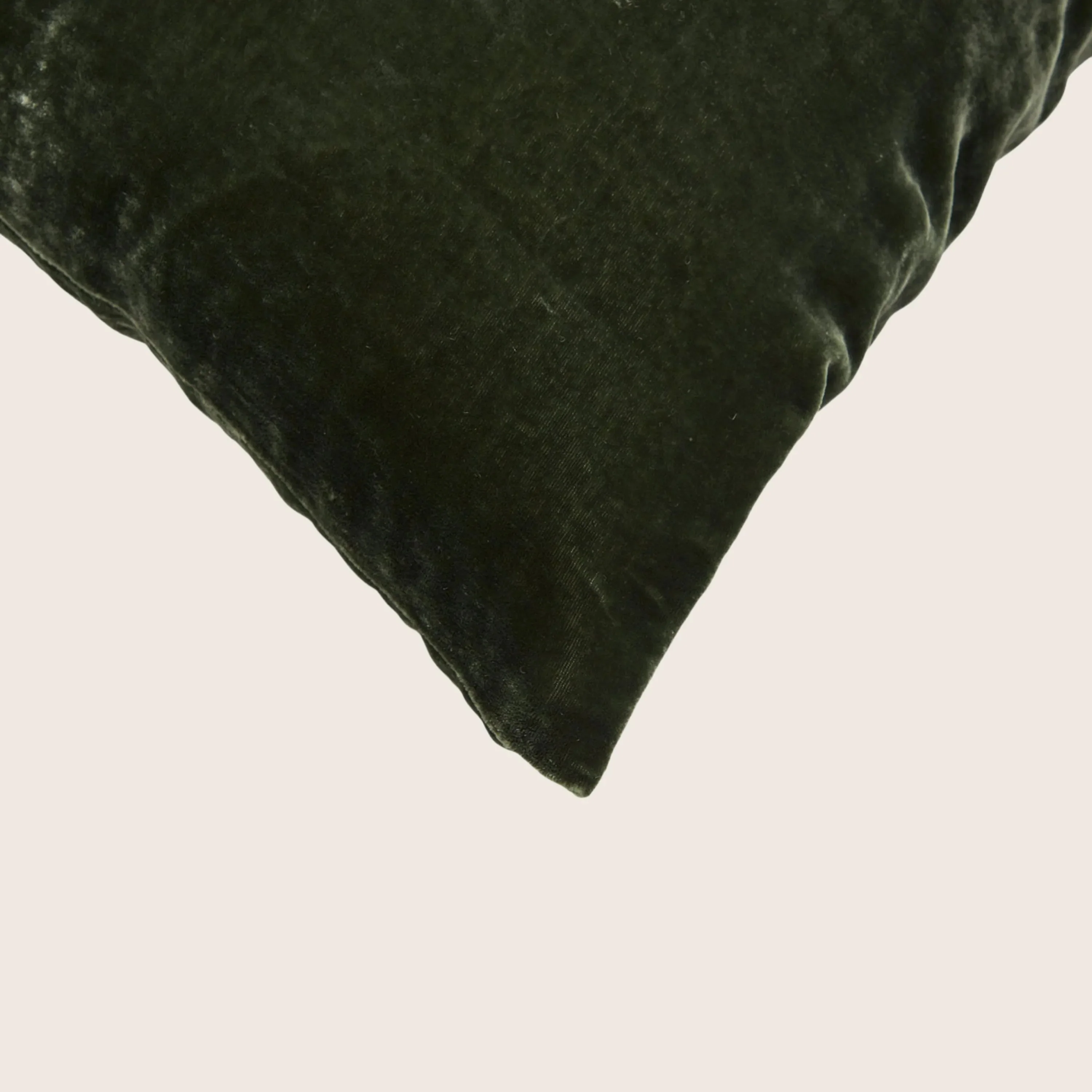 Velvet Pillow Fog - Image 2