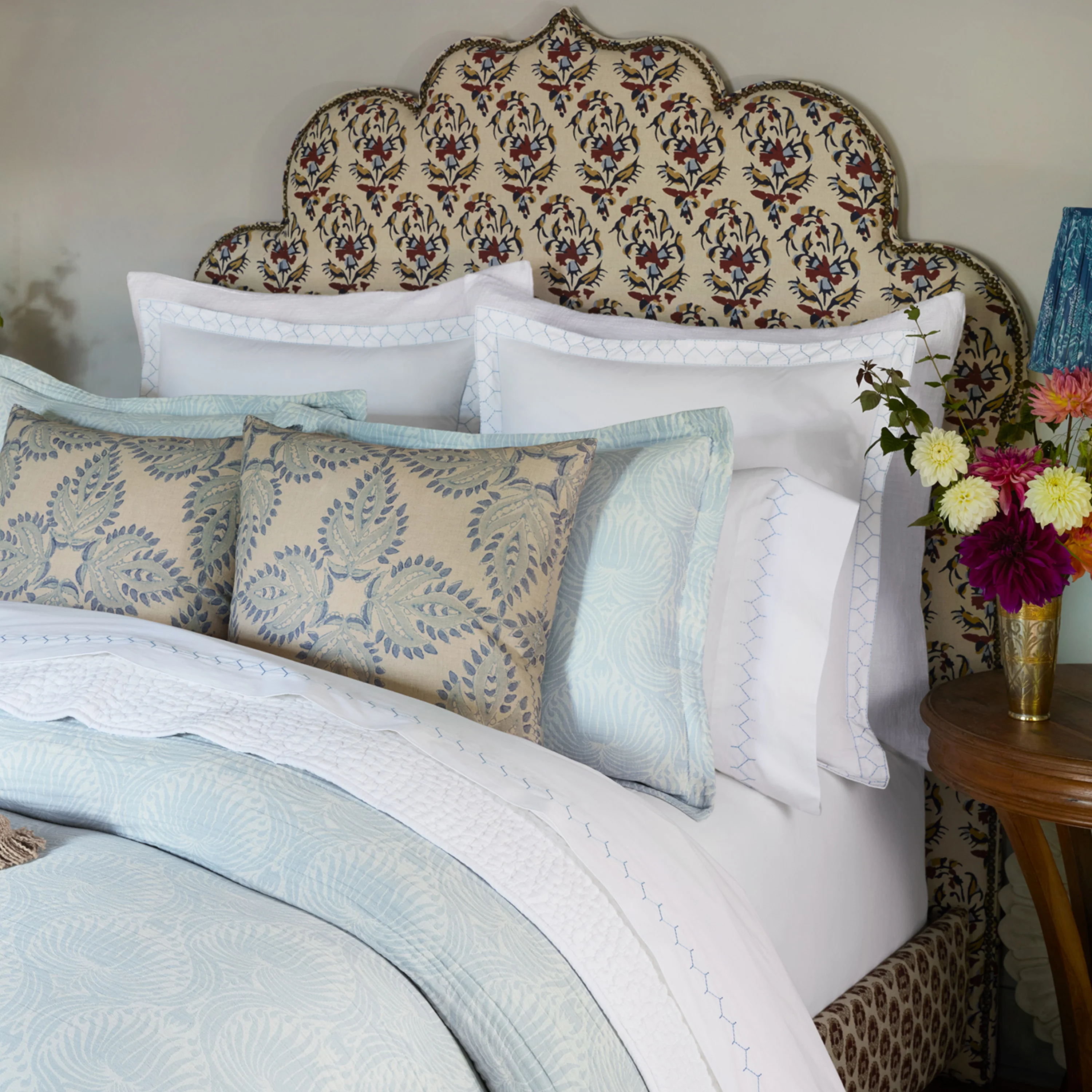 Verdin Pillow - Image 2