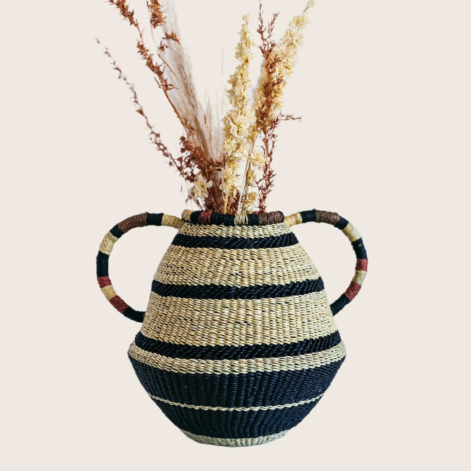 Veta Vera Small Double Armed Pot - Image 2