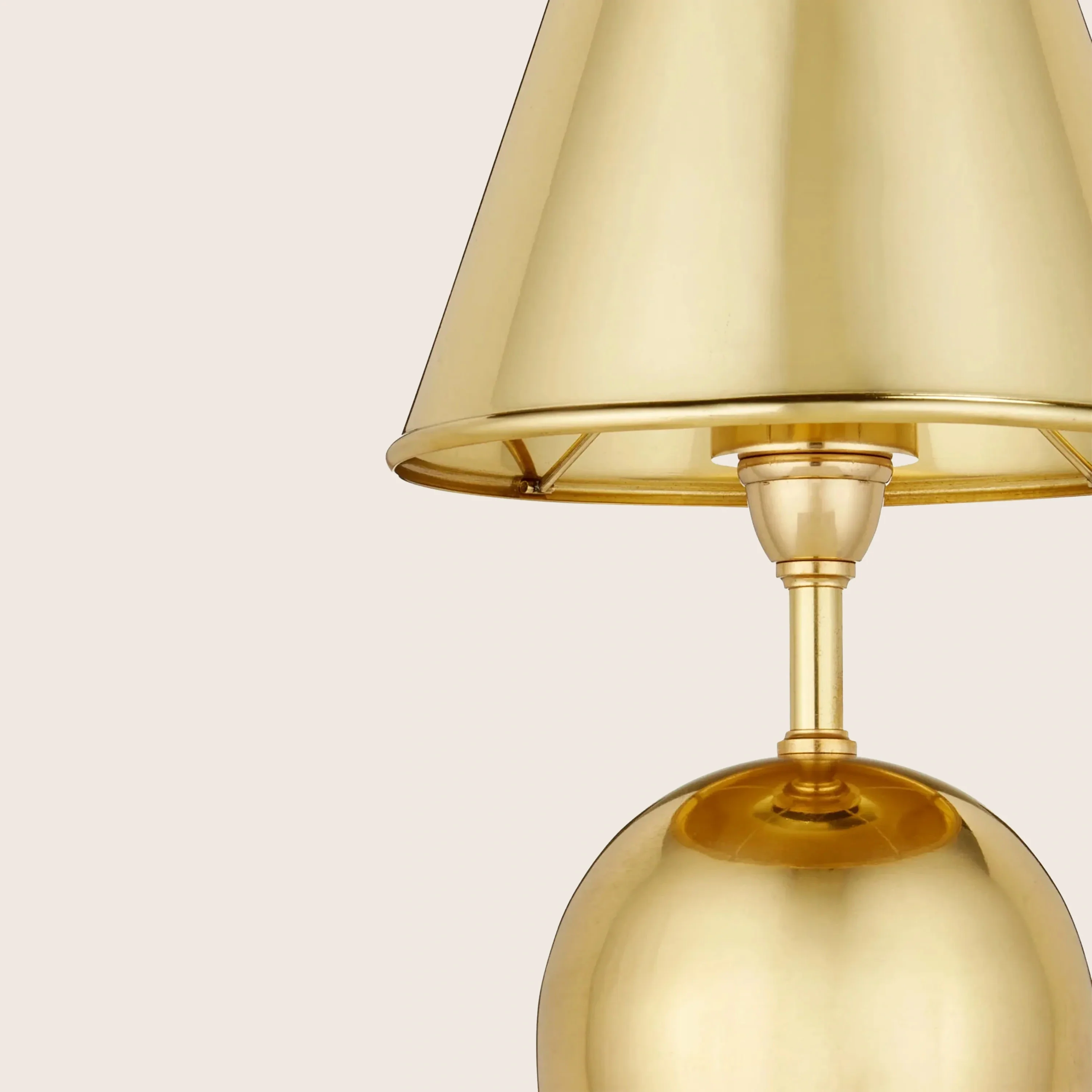 Volley Cordless Table Lamp - Image 3