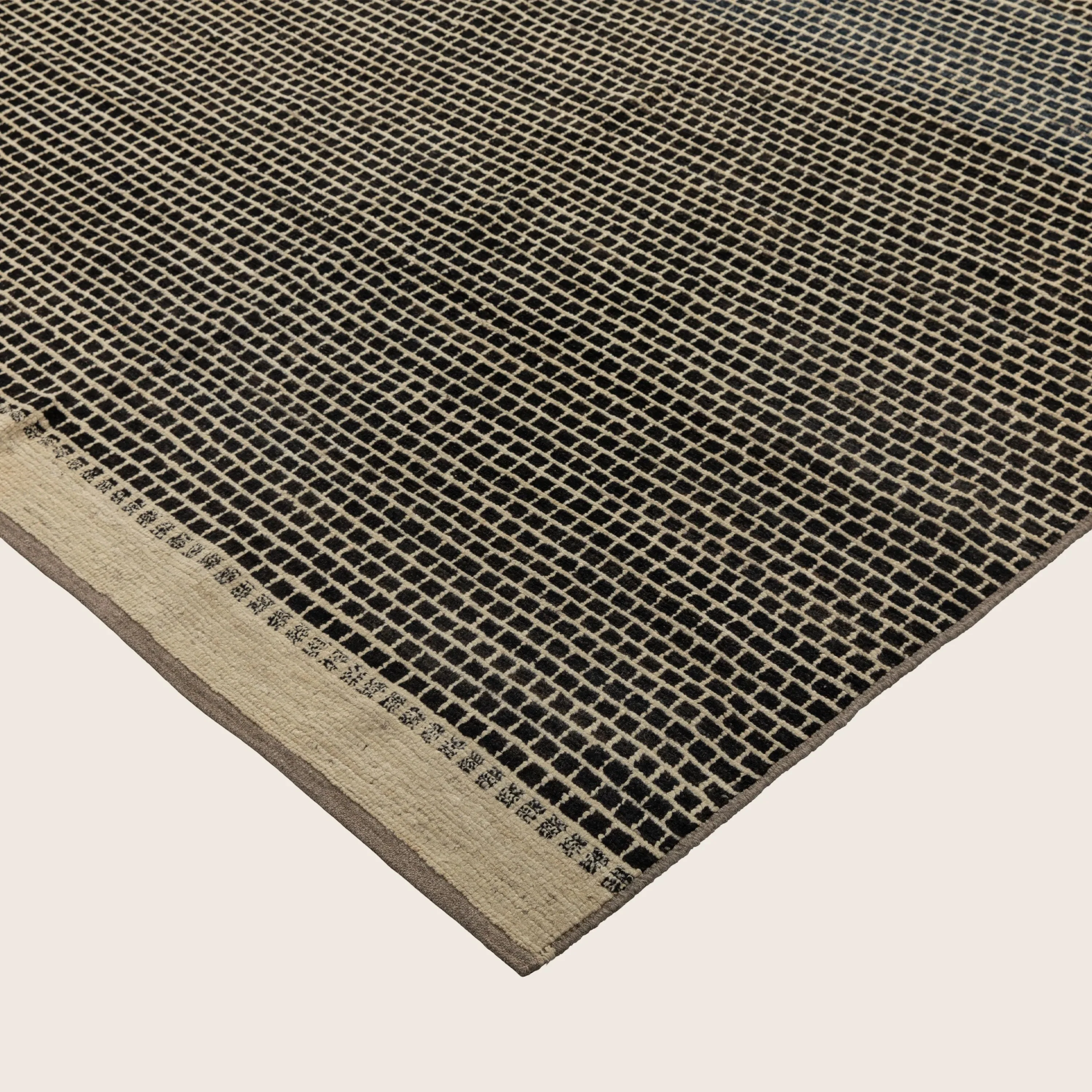 Black Zameen Transitional Wool Rug - 8'4" x 13'5" - Image 3