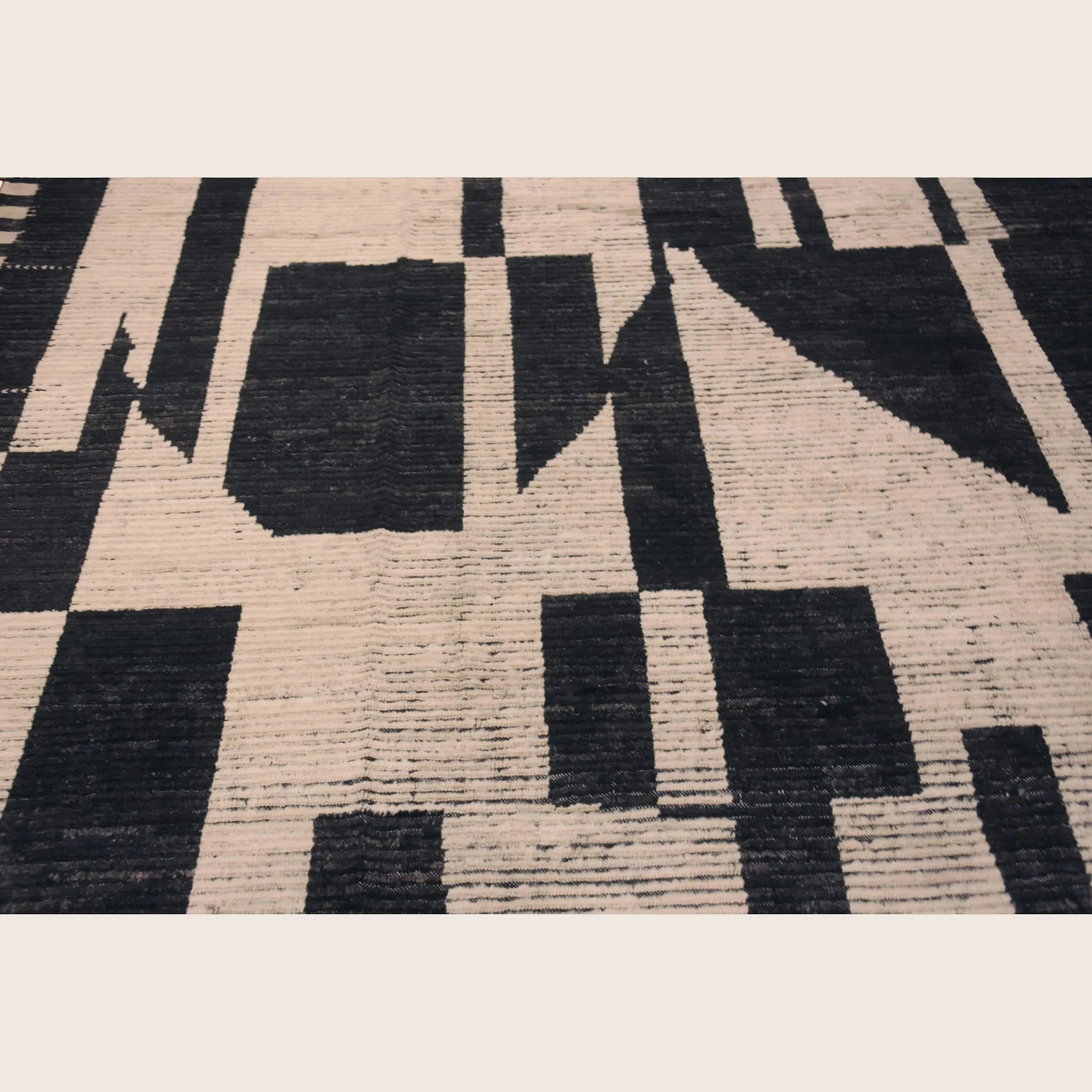 Black Zameen Transitional Wool Rug - 14' x 19'6" - Image 6