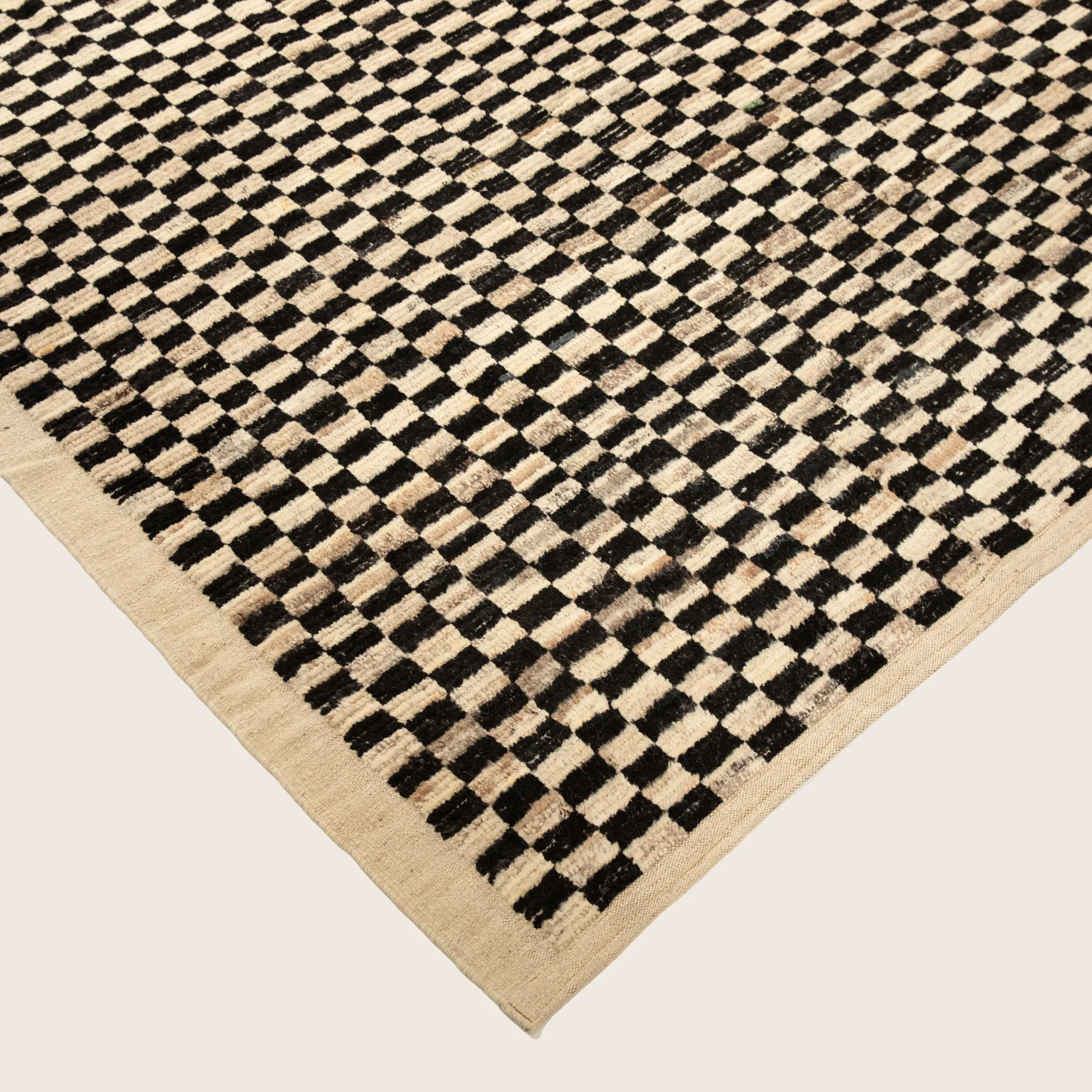 Black & White Zameen Transitional Wool Rug - 9'3" x 12'2" - Image 3