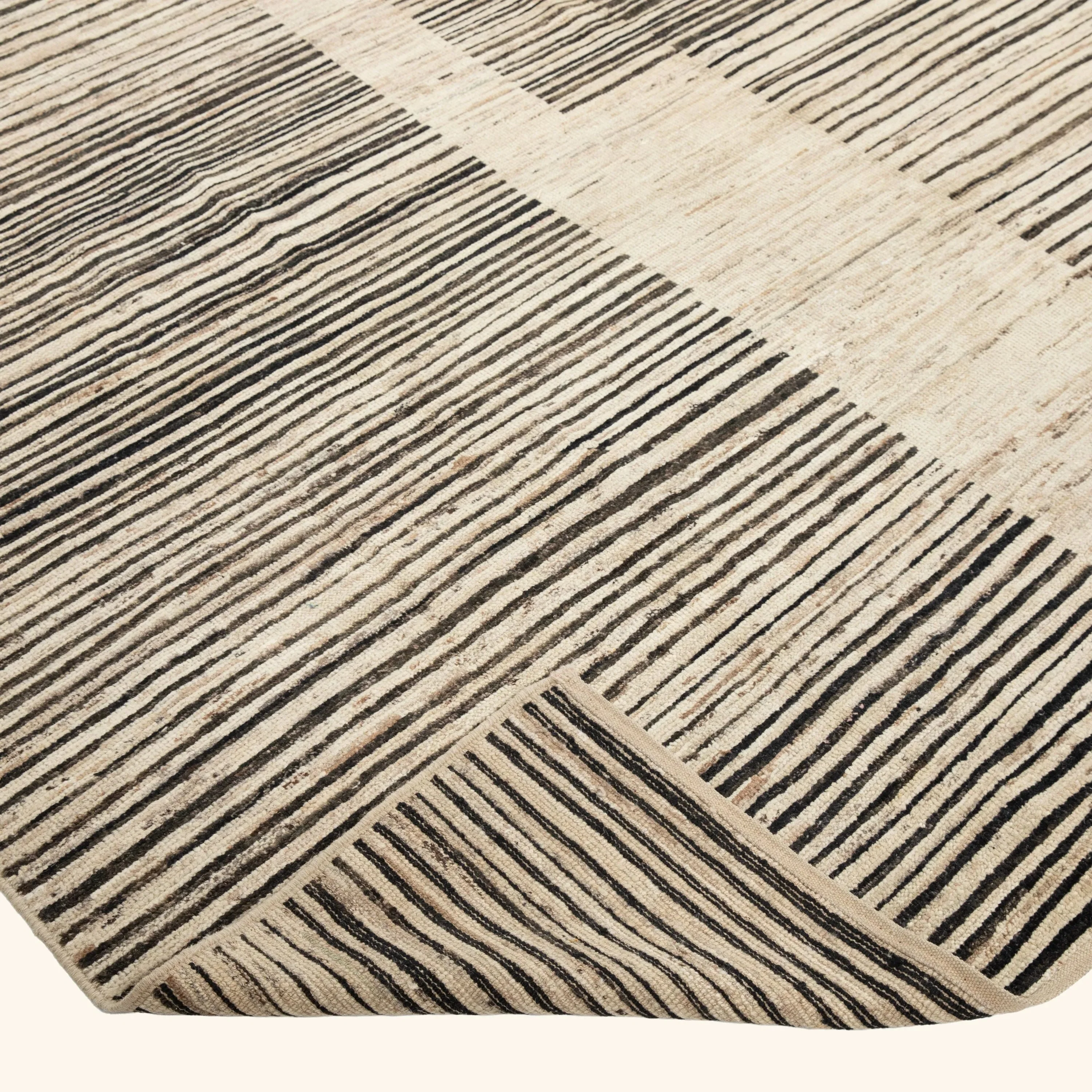 Charcoal Zameen Transitional Wool Rug - 9'3" x 12'4" - Image 4